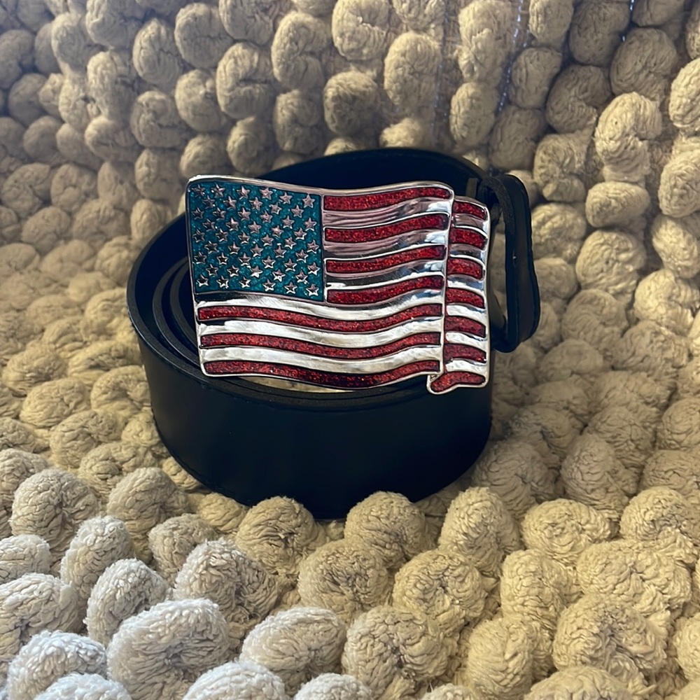 Mudd Flag belt.